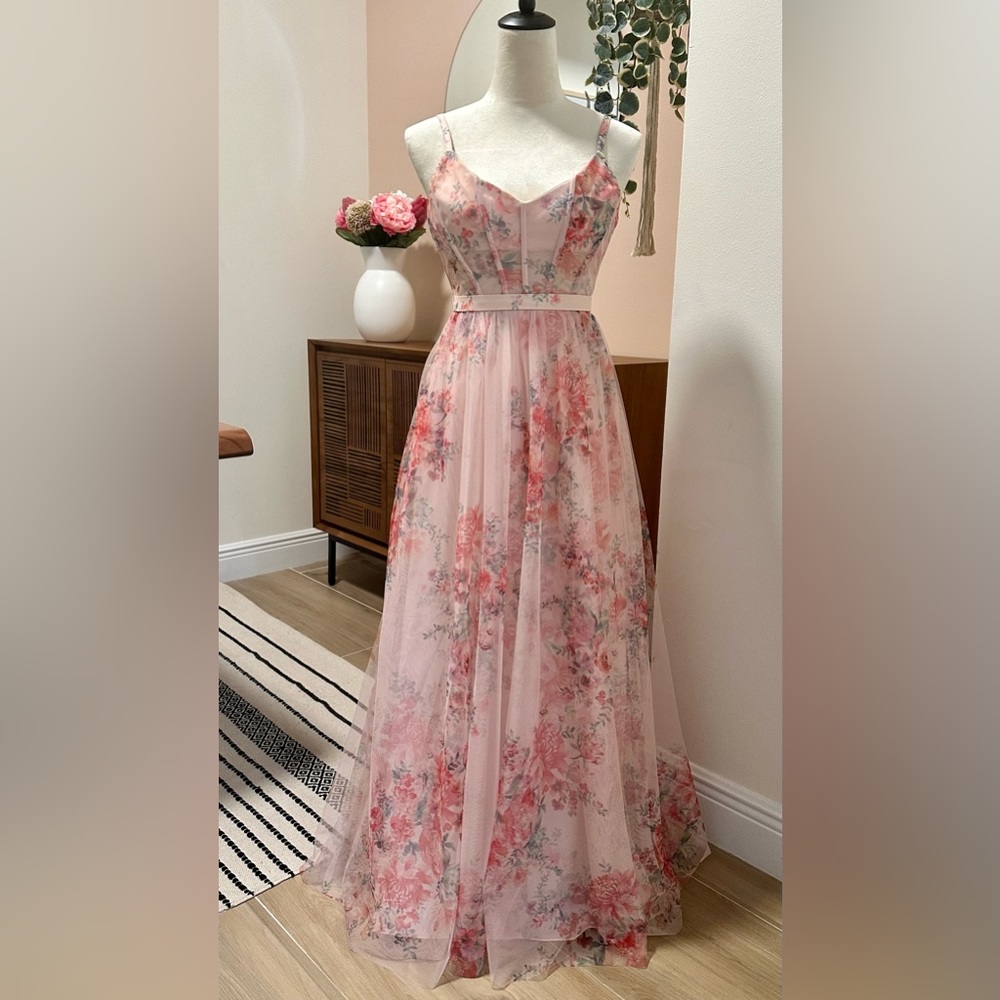 BCBGMaxAzria Pink Floral Tulle Gown Size 2